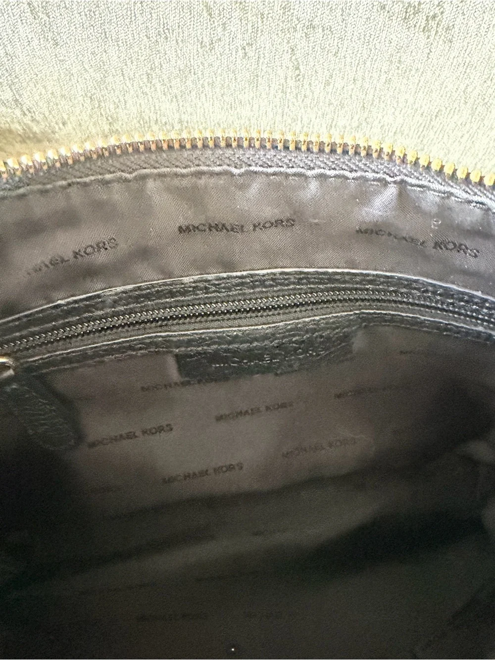 Michael Kors classic michael